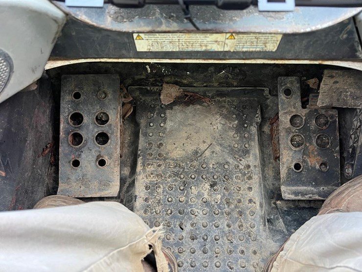 bobcat-t770-image-25