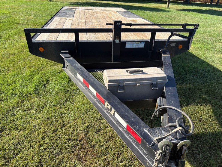 2010-pj-flatbed-image-6