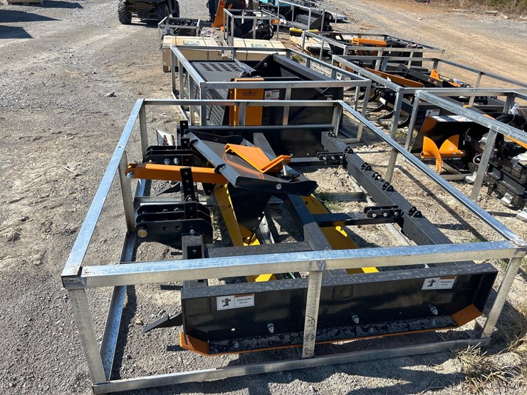 #36-•-78”-land-leveler,-3pt-or-skid-steer-image-2