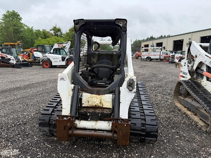 2018-bobcat-t740-image-7