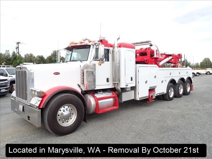 2005-peterbilt-379-image-1