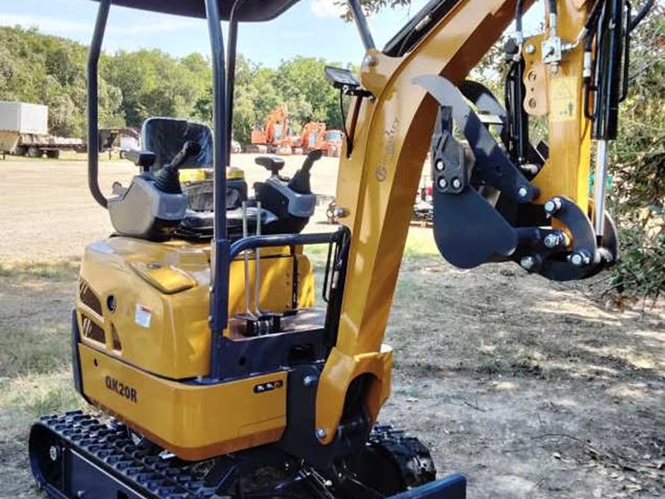 #30-•-cfg-mini-excavator---qk20r-image-2