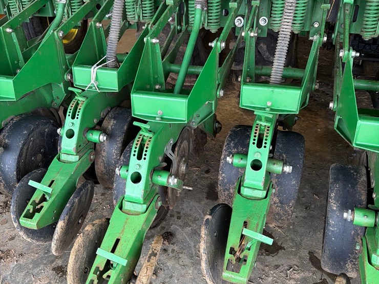 1991-john-deere-1530-image-11