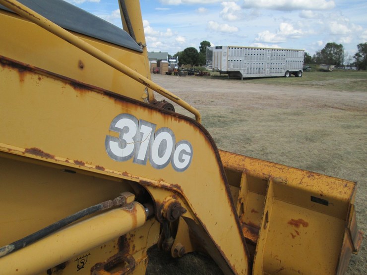 deere-310g-image-24