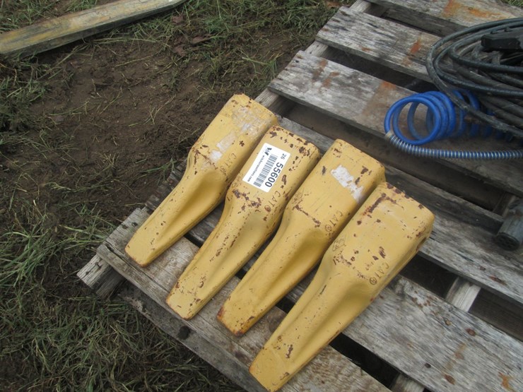 caterpillar-d6-image-1