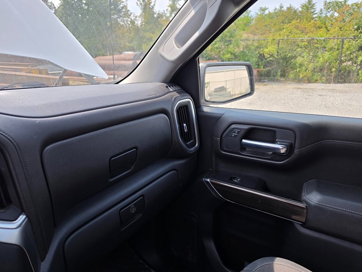 #25311-•-2019-chevrolet-silverado-pickup-truck-image-43
