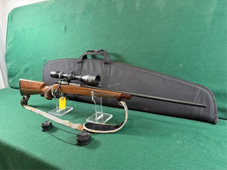 browning-medallion-a-bolt-30-06-sprg-rifle-image-5