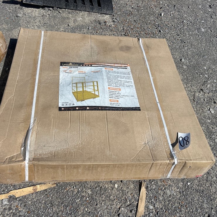 #80 • FORKLIFT MAN BASKET