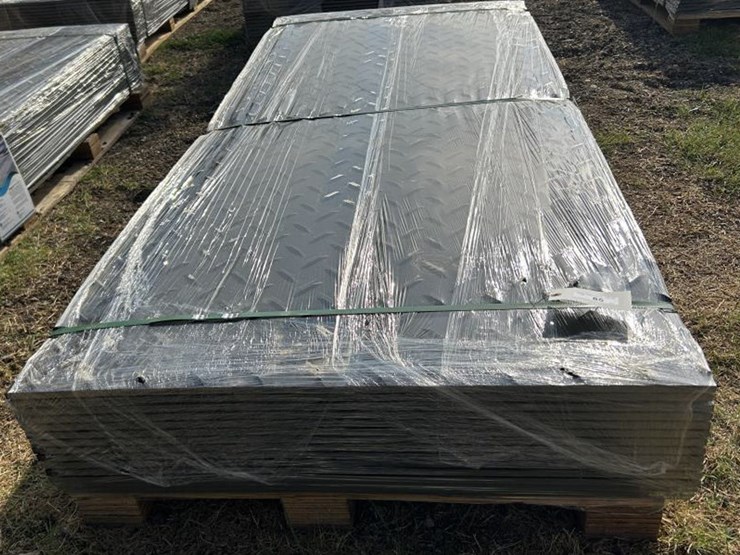 #85-•-(15)-ground-protection-mats---4'-x-8'-x-0.5"-image-2
