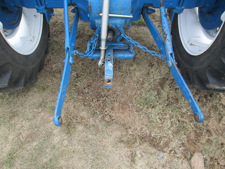 ford-3000-image-9