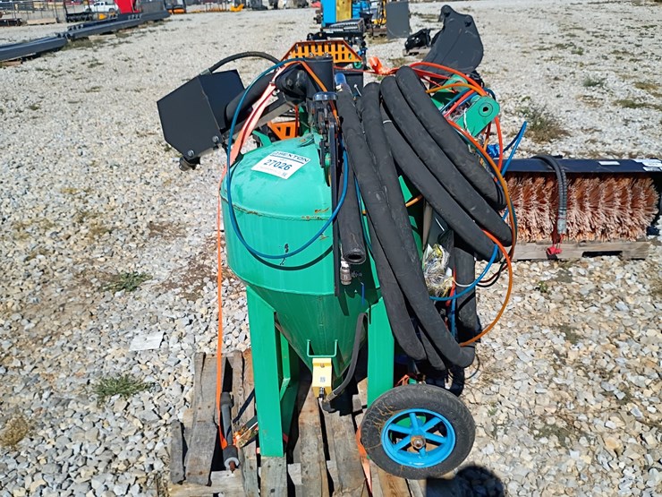 #27026-•-jct-sandblaster-image-1
