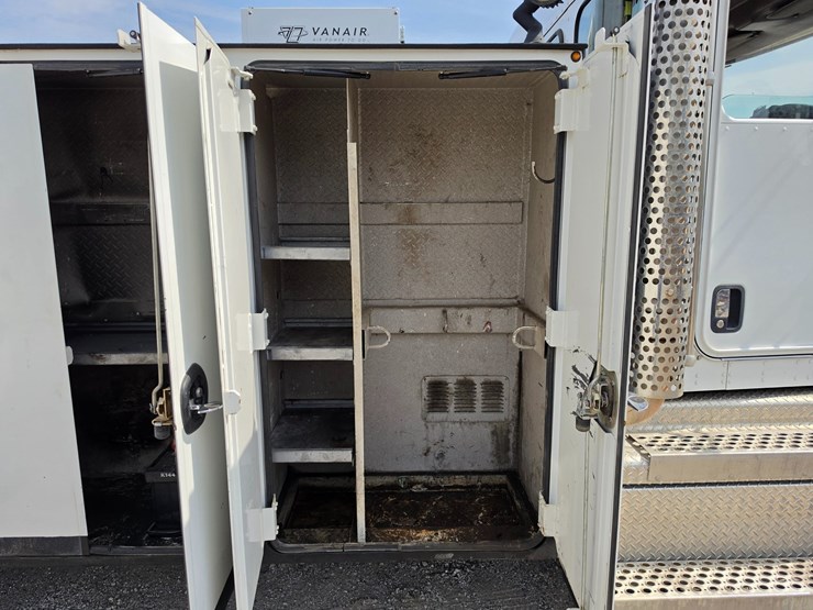 2018-kenworth-t370-image-83