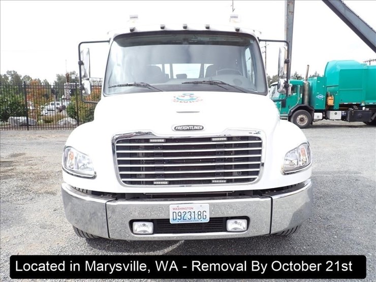 2024-freightliner-m2-image-37
