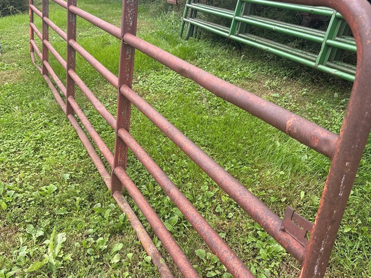 16’-hog-gate-image-1