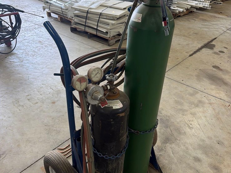 acetylene-torch-with-cart-image-8