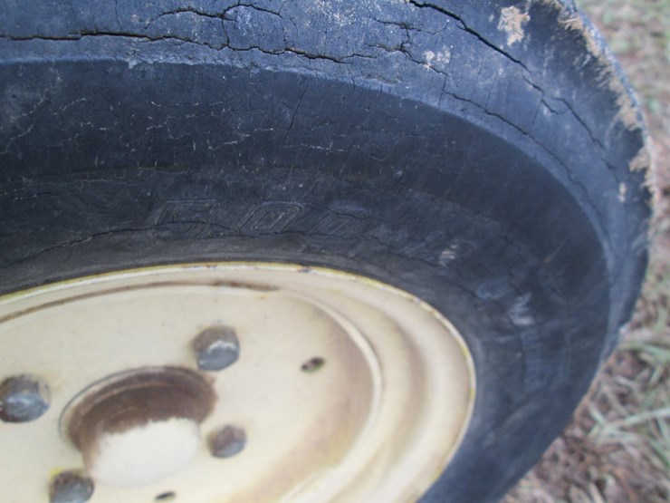 john-deere-650-image-11