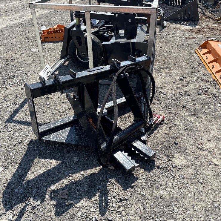 #100 • SKID STEER TREE/POST PULLER