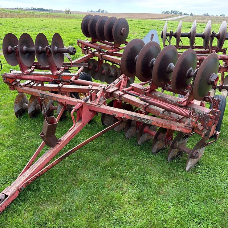 MASSEY-FERGUSON 620