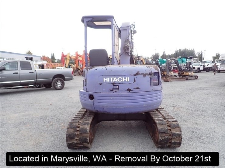 hitachi-ex55ur-image-3