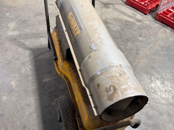 dewalt-185,000-btu-heater-image-3