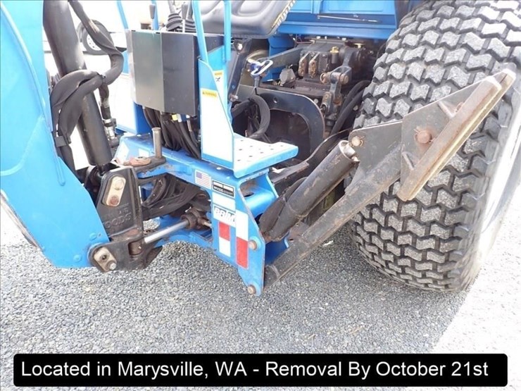 2009-new-holland-t2420-image-30