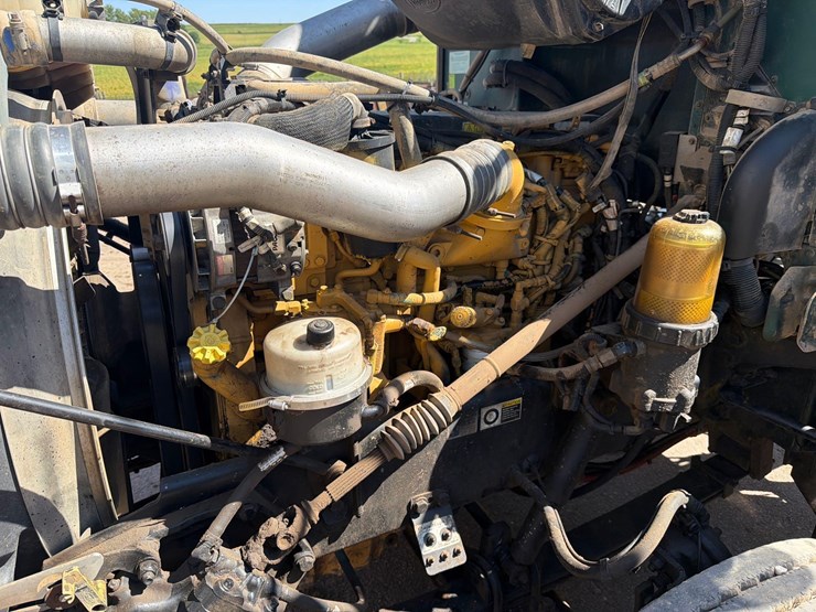 2011-peterbilt-386-image-15