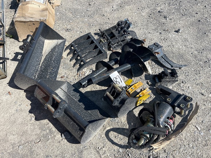 #68-•-lot-of-new-mini-excavator-attachments-image-3