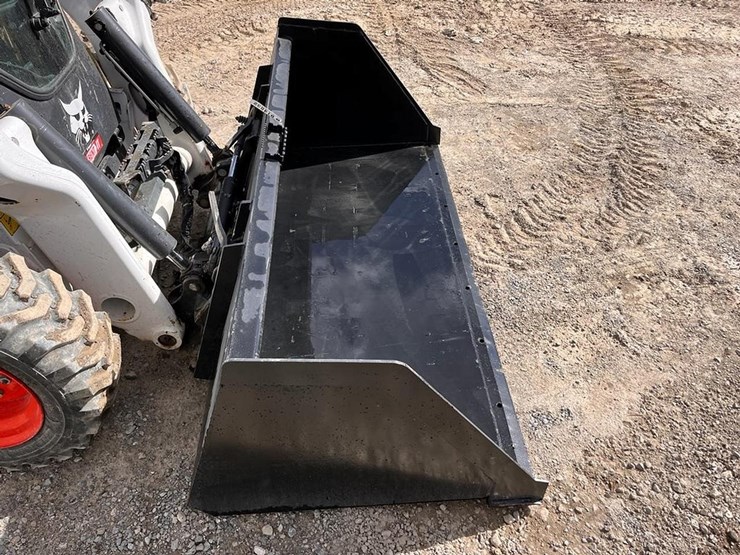 wildcat-80"-skid-steer-snow/litter-bucket-image-4