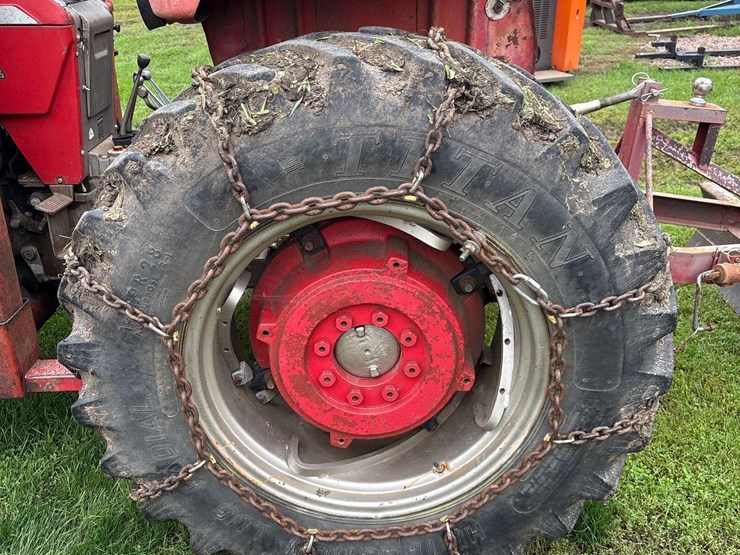 massey-ferguson-165-image-5