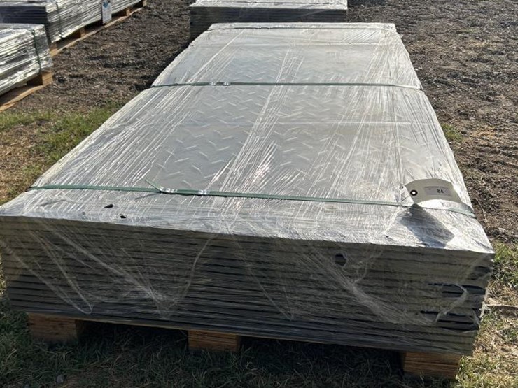 #84-•-(15)-ground-protection-mats---4'-x-8'-x-0.5"-image-2
