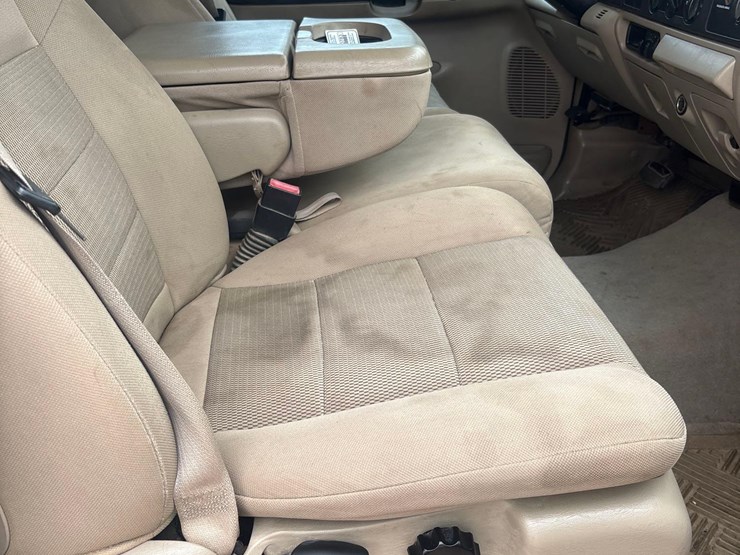 2005-ford-f250-xlt-image-50