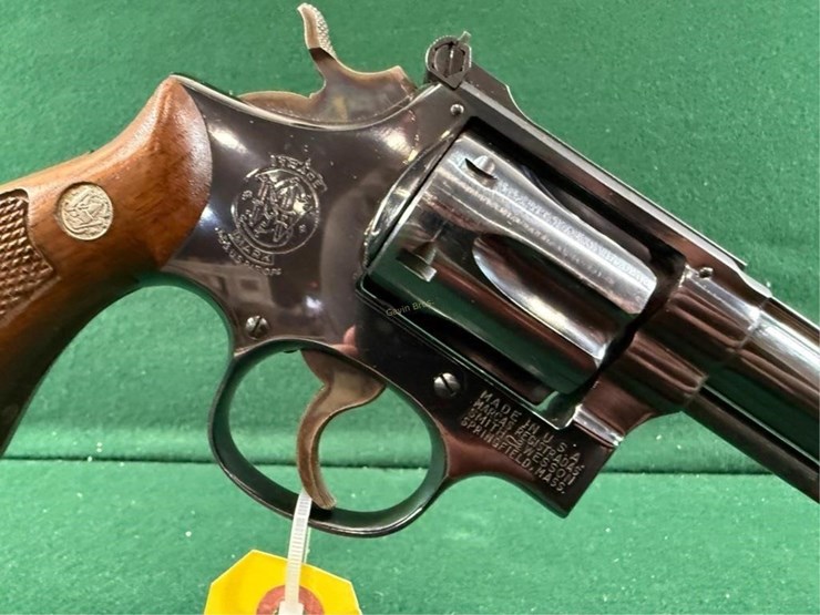 smith-&-wesson-22lr-ctg-revolver-image-6