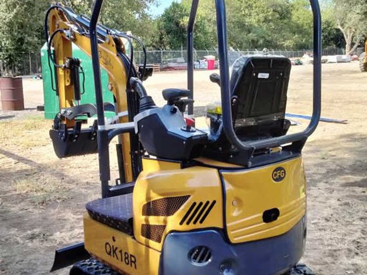 #15-•-cfg-mini-excavator---qk18r-image-3