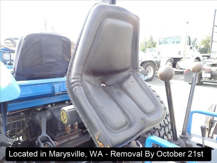 2009-new-holland-t2420-image-6