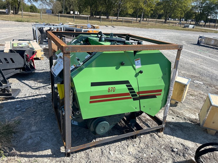 #30-•-landhonor-870-mini-round-baler-image-1
