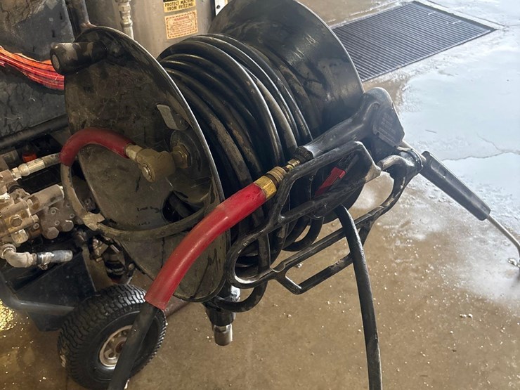 aaladin-hot-pressure-washer,-image-4