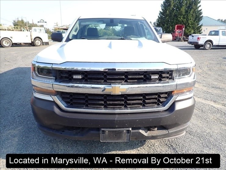 2018-chevrolet-1500-image-16