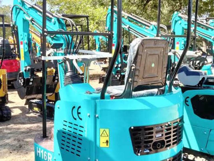 #21-•-cfg-mini-excavator---h16r-image-3