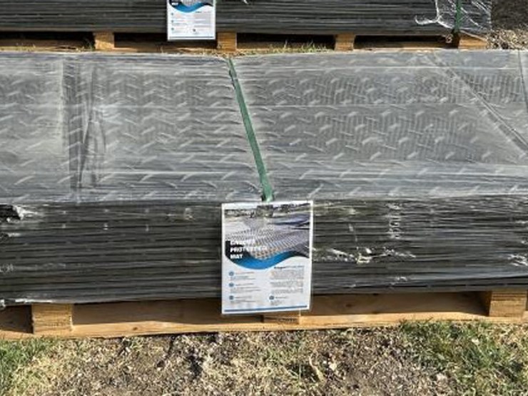 #84-•-(15)-ground-protection-mats---4'-x-8'-x-0.5"-image-1