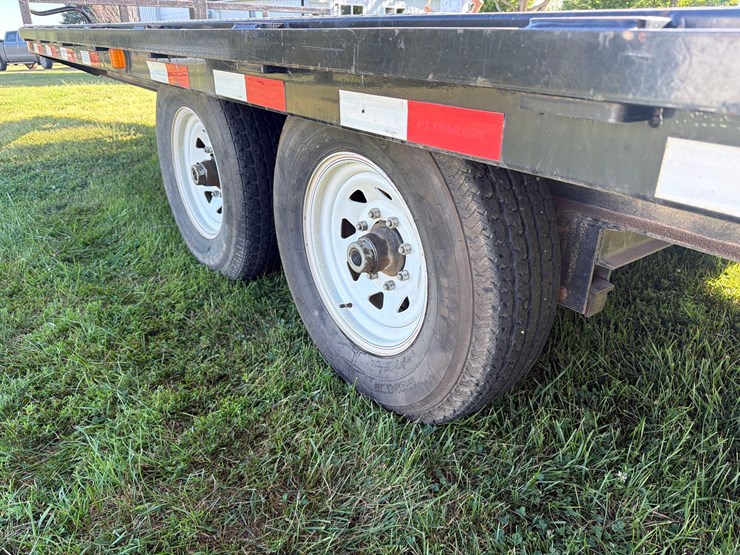 2010-pj-flatbed-image-16