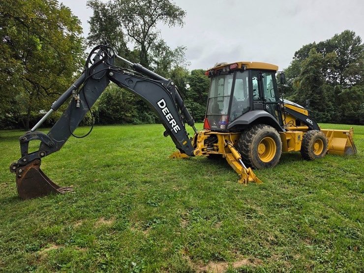 2016-deere-410l-image-13