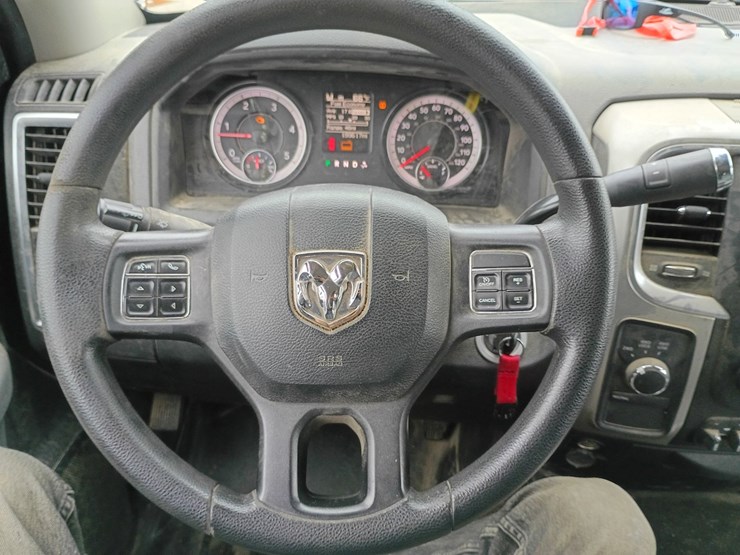 2016-dodge-2500-image-49