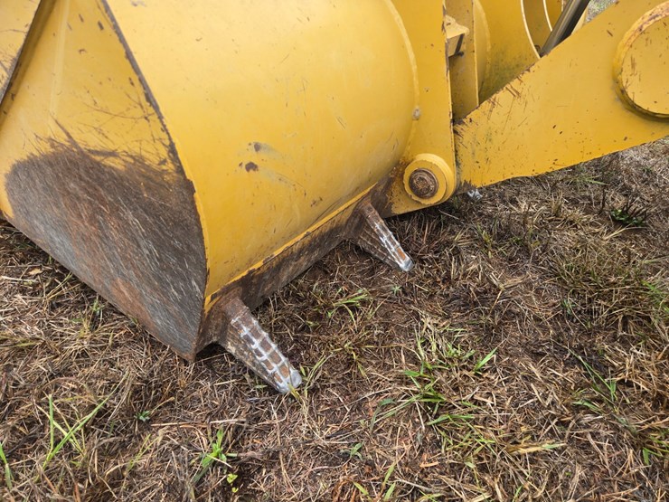 caterpillar-420f-image-107