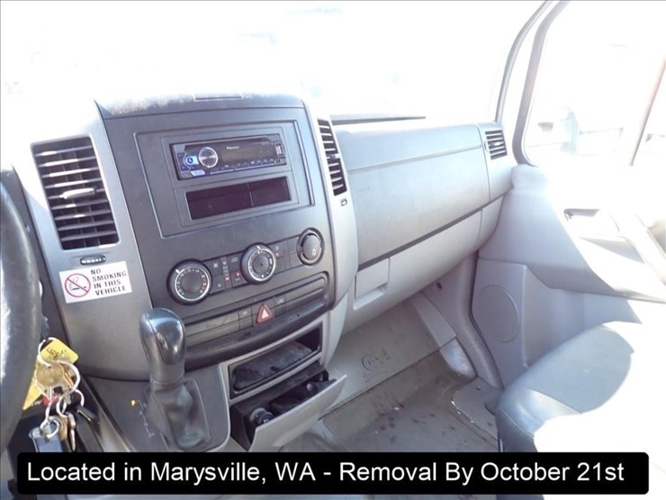 2009-dodge-3500-image-10