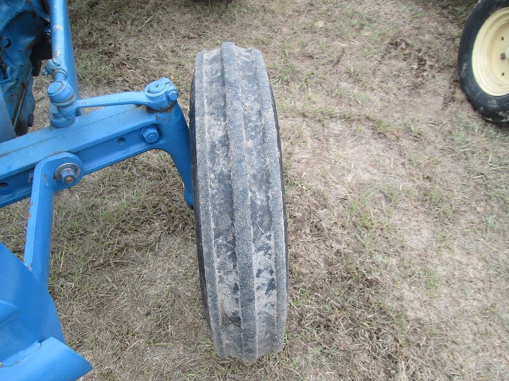 ford-3000-image-21