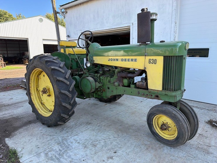 john-deere-630-image-1