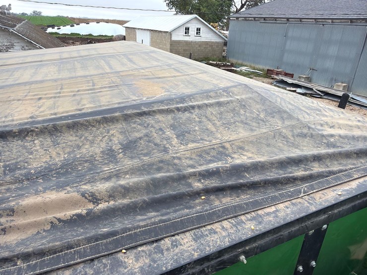 2012-j&m-1051-grain-storm-grain-cart-1-owner-image-28