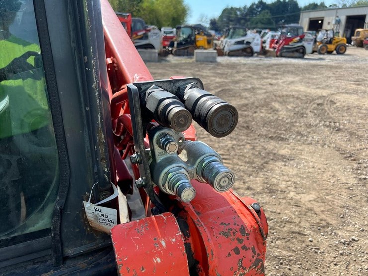 kubota-svl90-2-image-13