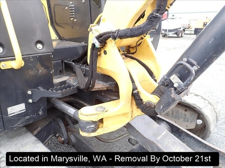 2016-yanmar-vio80-1a-image-30