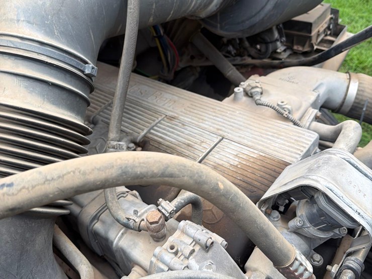 2005-sterling-9500-semi-tractor-image-72